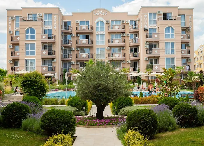 Marea Garden, - With Pool By Flat Mаnager * Ravda