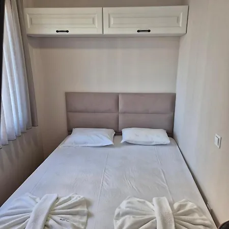 Marea Garden, - With Pool By Flat Mаnager Apartmán Ravda