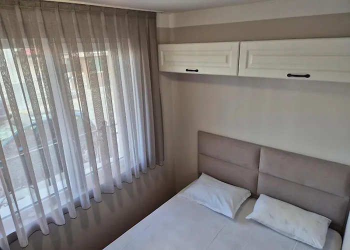 Marea Garden, - With Pool By Flat Mаnager * 라브다