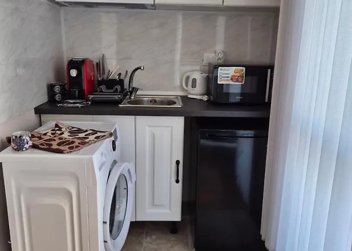 Marea Garden, - With Pool By Flat Mаnager 아파트