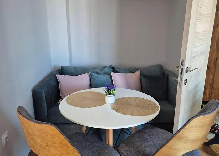 Marea Garden, - With Pool By Flat Mаnager 아파트 *